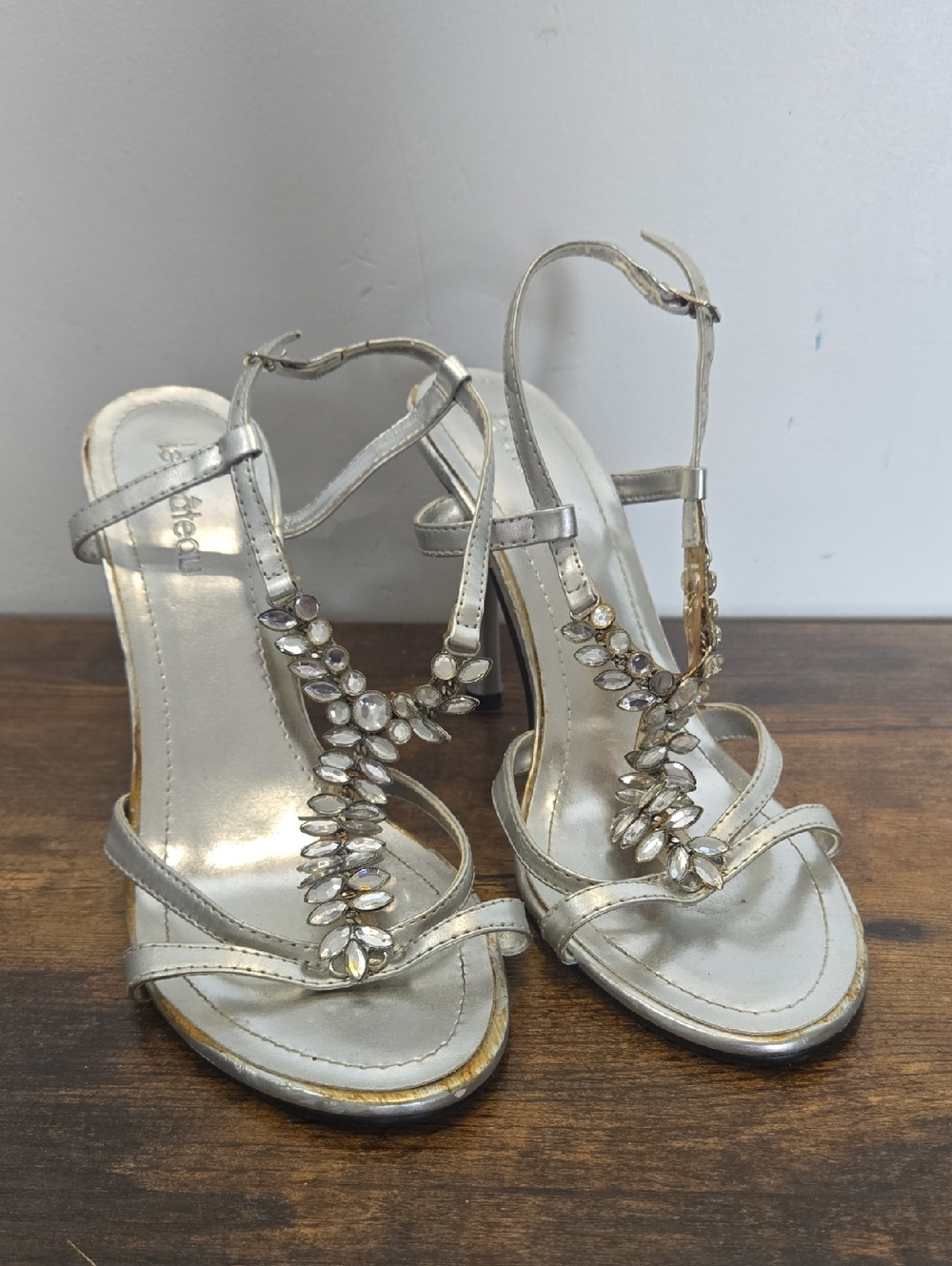 le chateau Silver Crystal T-Strap Heels